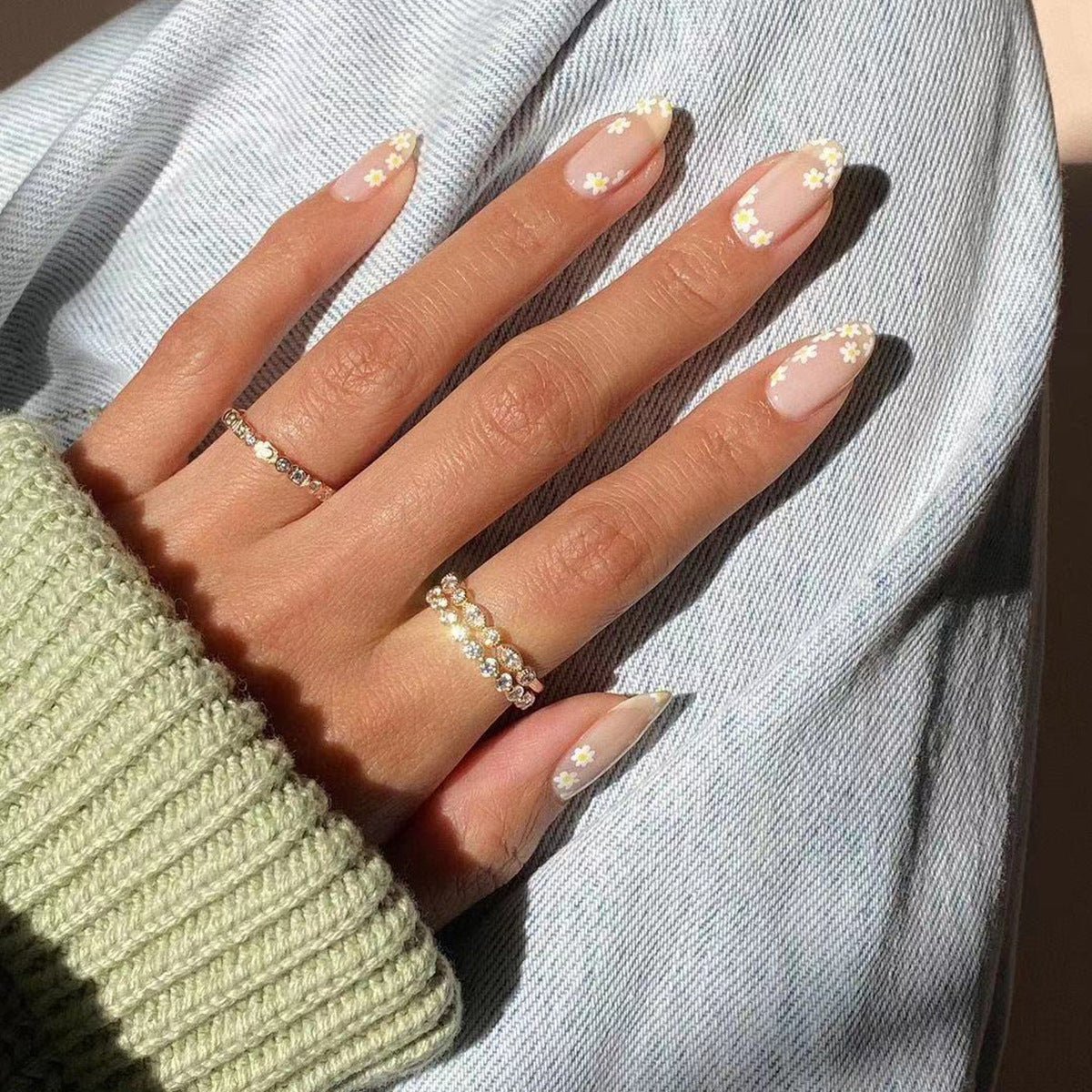 Almond Shape Press On Nails - 24pc Matte Frosted Nail Tips