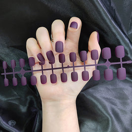 Starry Sky Matte Nails - Short Round Fake Nail Set