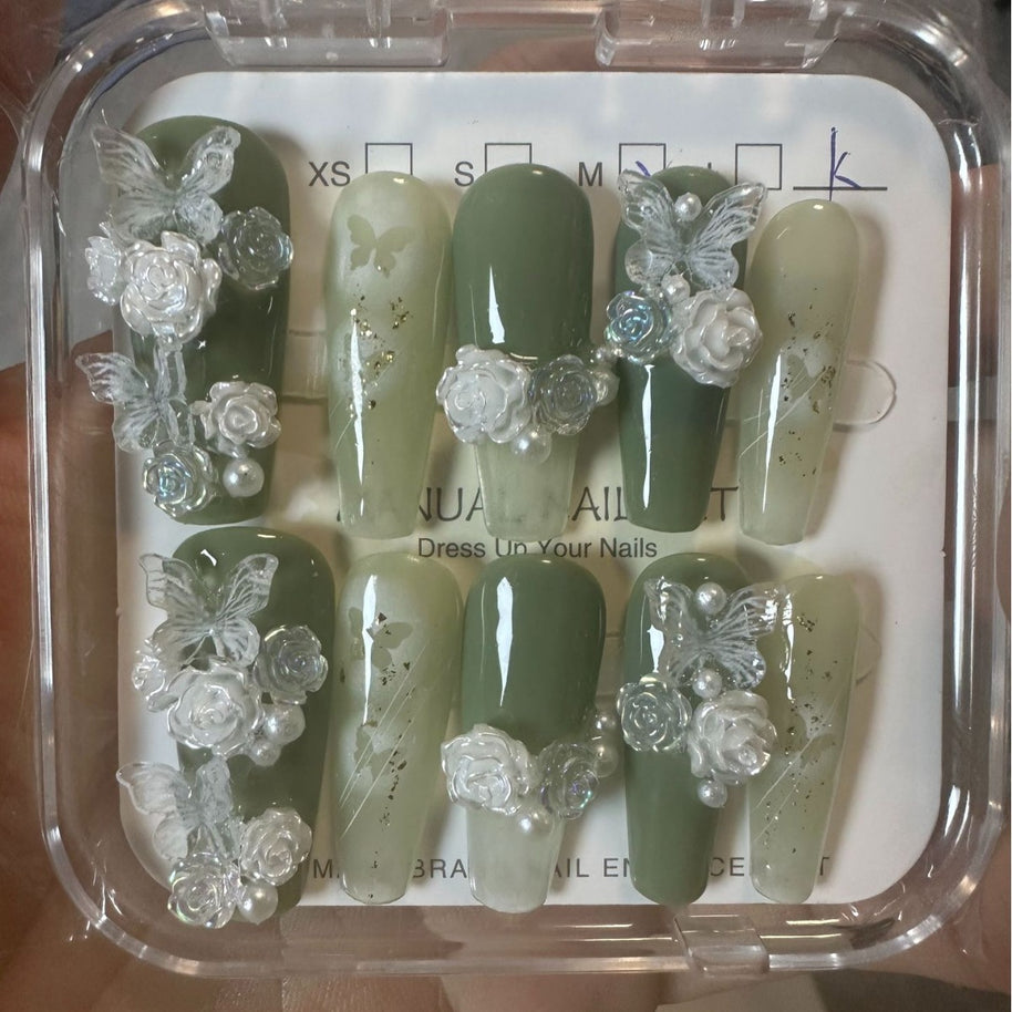 3D Flower Nail Tips - Affordable Luxury Wear Armor