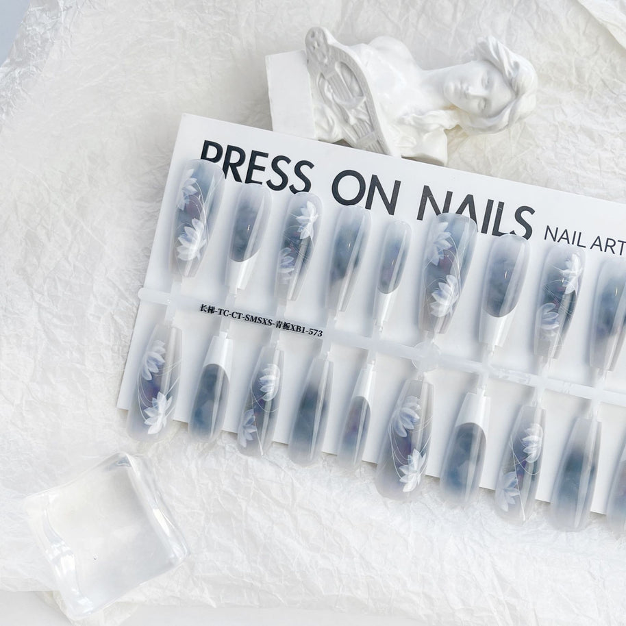 New Chinese Nail Art - Blush Blooming Manicure