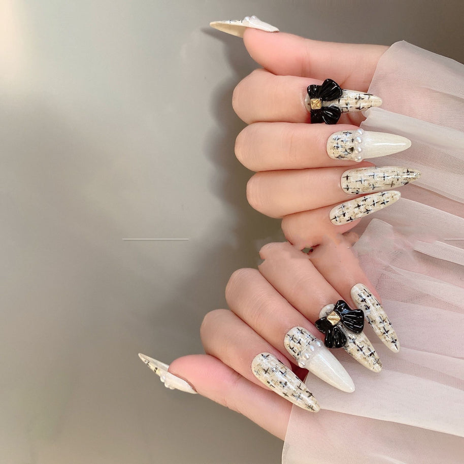 Luxury Nail Patches – Solid Color Tweed & Bow Tips
